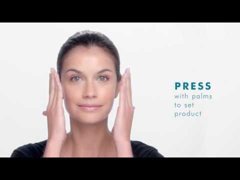 Skin Care Routine - How To Apply Antioxidant Serum & Sunscreen | SkinCeuticals